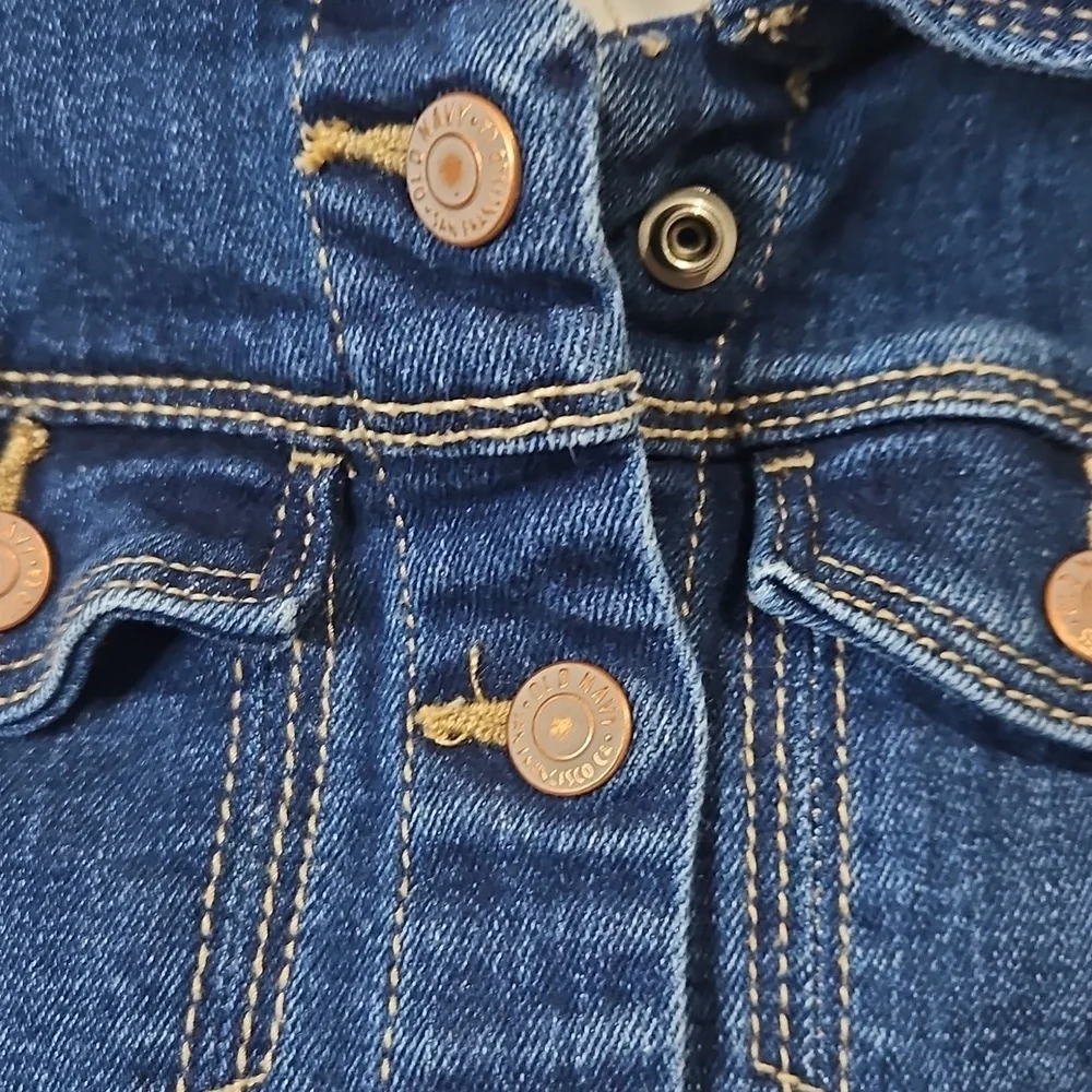 Old Navy stylish durable